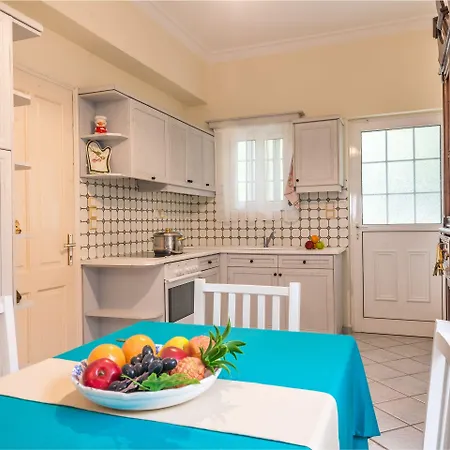 Zerbera Holiday home *
